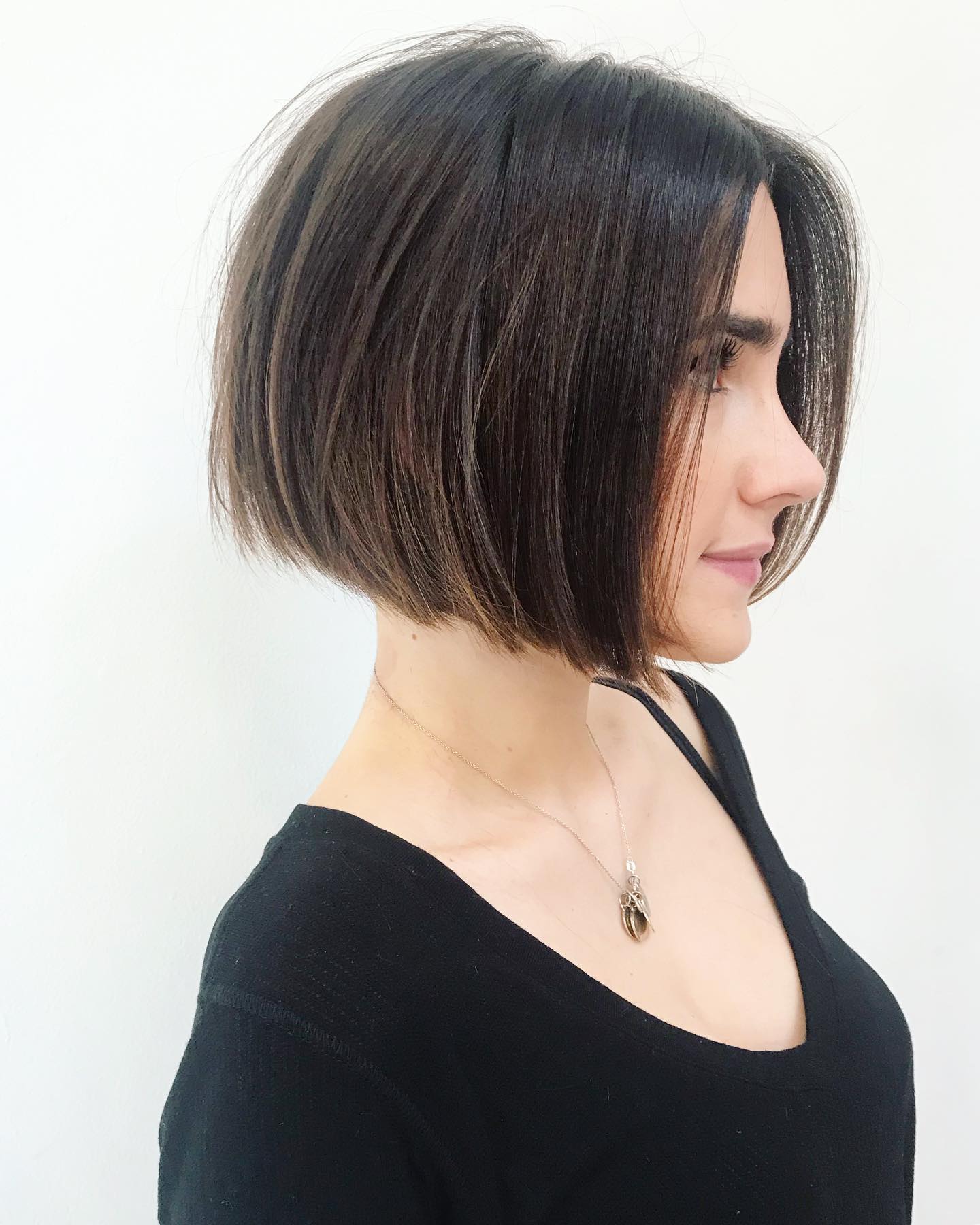 33. Chic Origami: the Modern Spin on the Classic Chin-length Bob