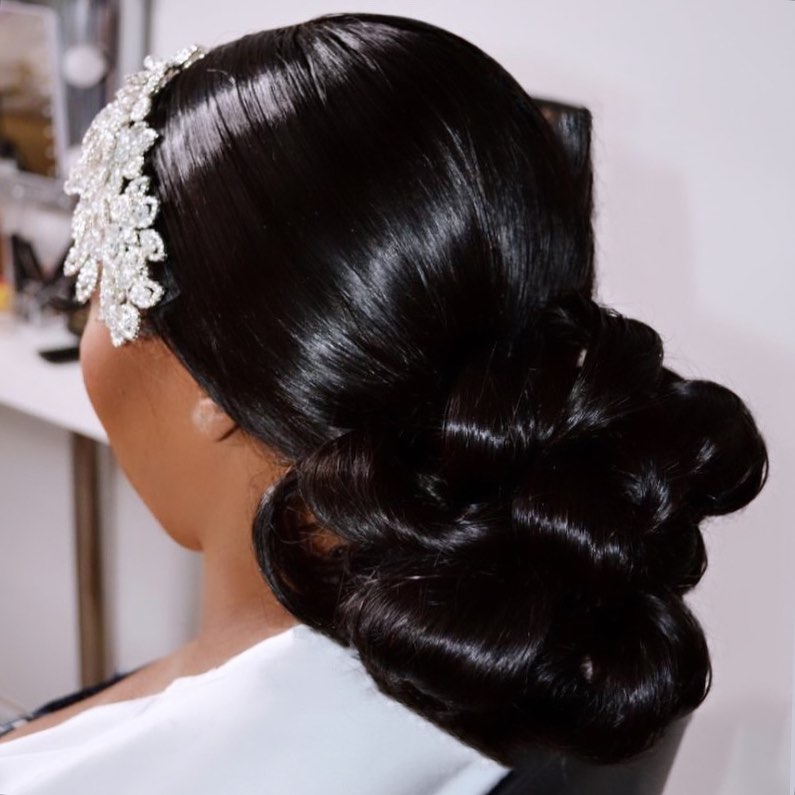 42. Glistening Elegance: the Art Of Curled Symmetry