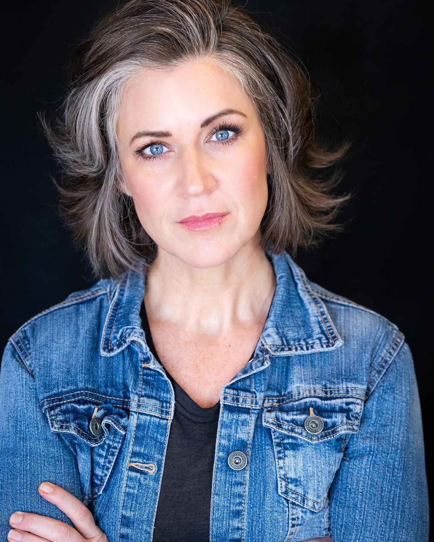 11. the Chic Layered Bob with a Modern Twist