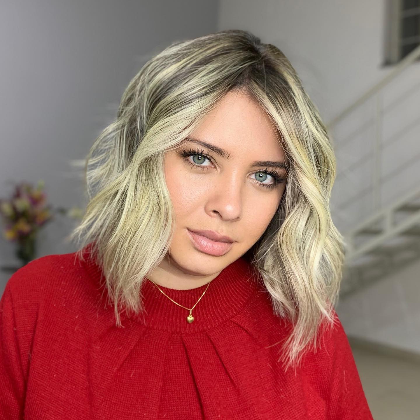 52. the Sun-kissed Messy Bob with Edgy Dimension