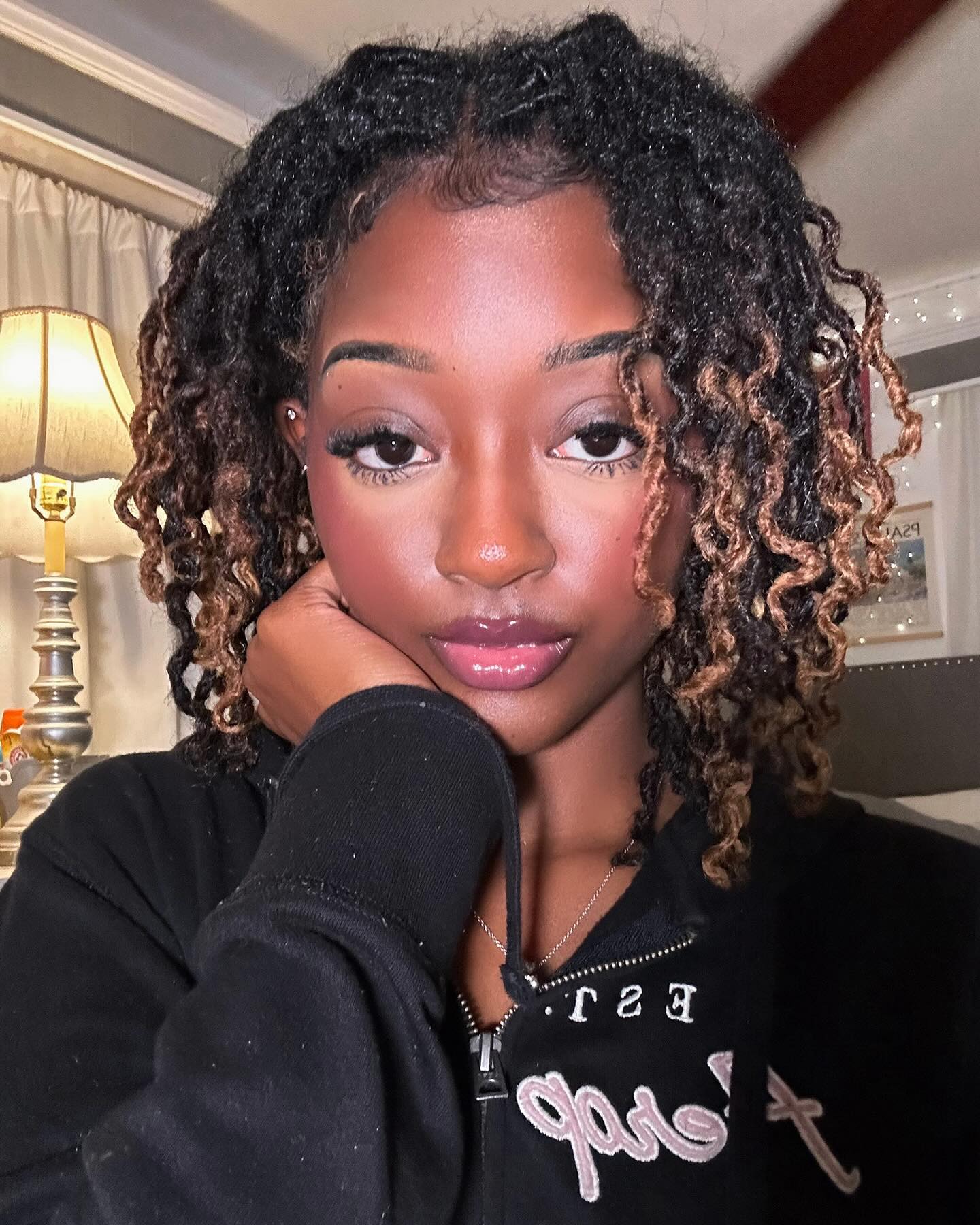 6. Twisted Gold: a Short Loc Style with Sunlit Highlights