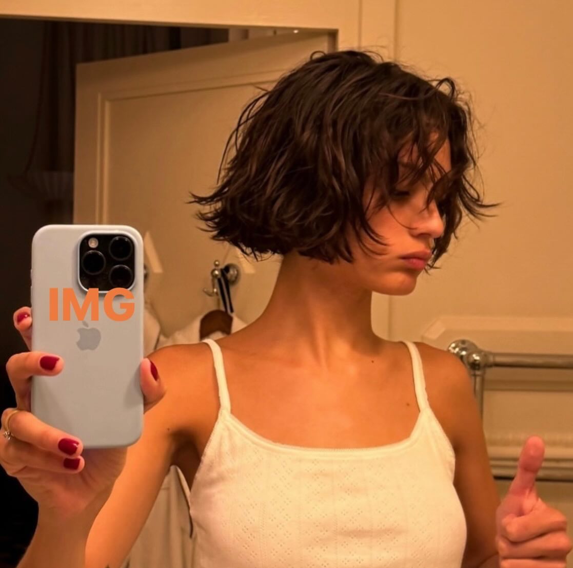 6. Effortlessly Wild: the Playful Wave Bob