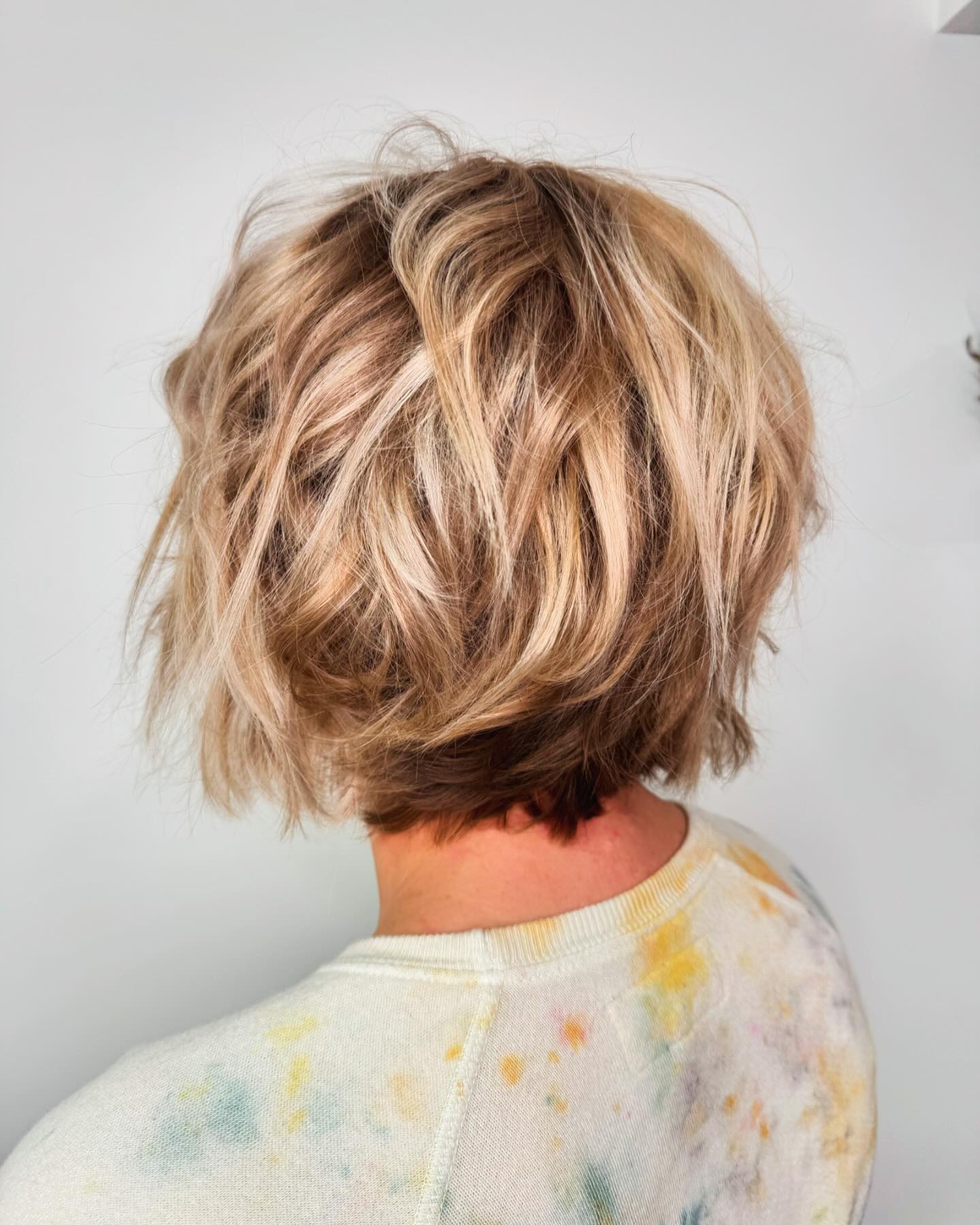 56. Whimsical Waves: the Carefree Cut Embracing Effortless Elegance