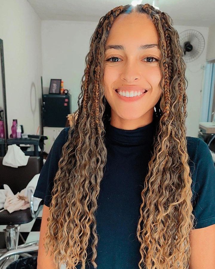 17. Radiant Sun-kissed Waves with Playful Twists