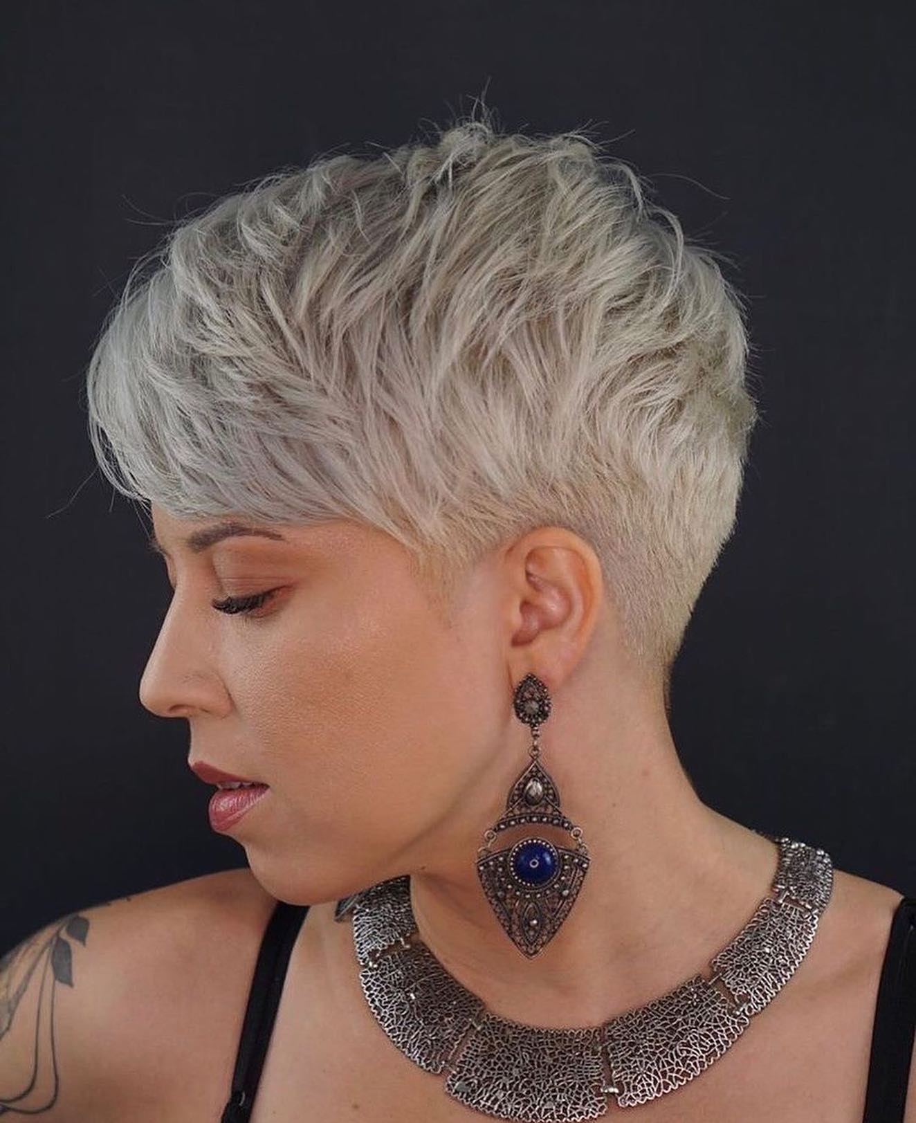 14. 90s Textured Pixie Cut with Silver Highlights