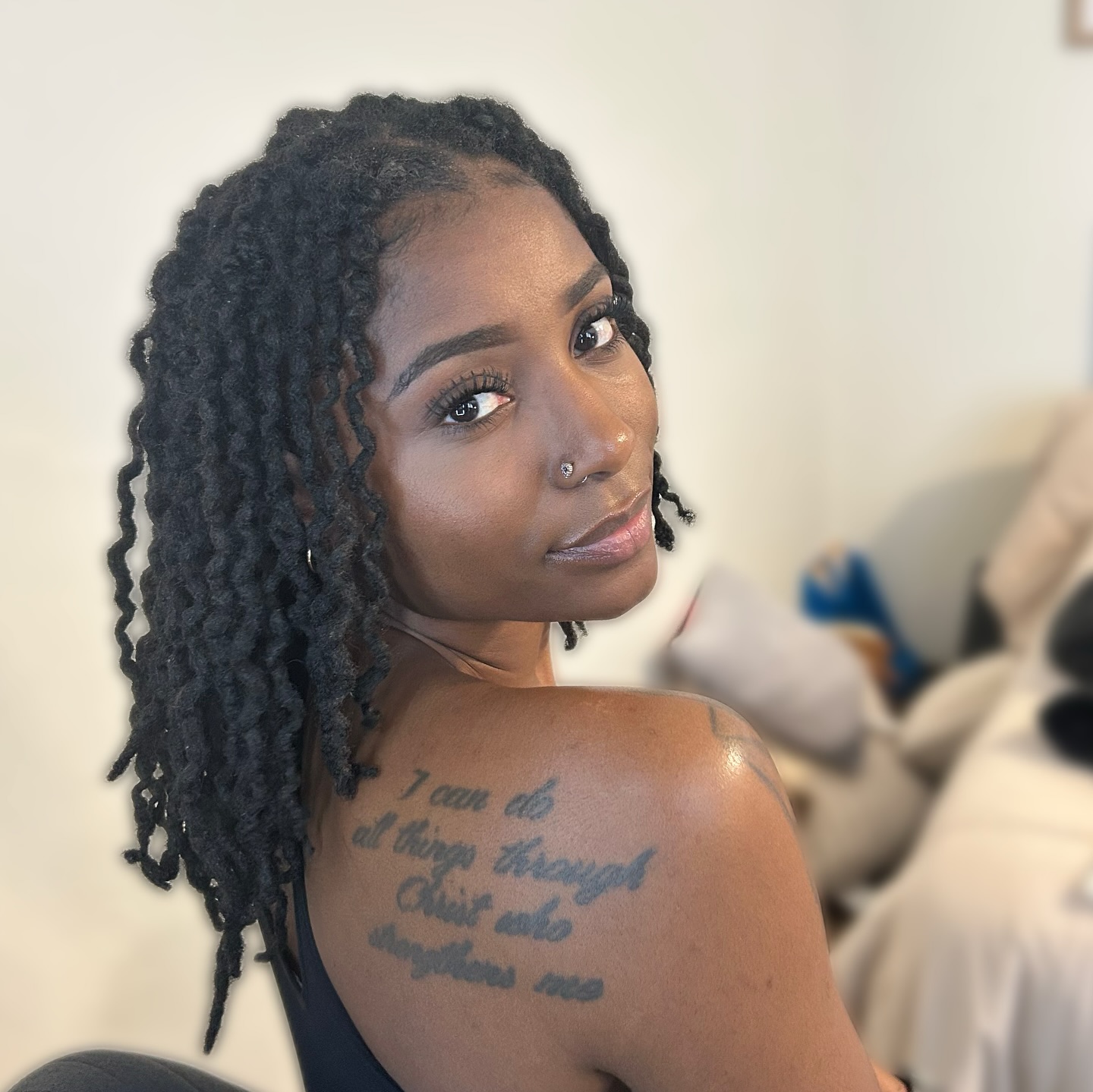 35. Effortlessly Textured Twists with a Bold Spirit