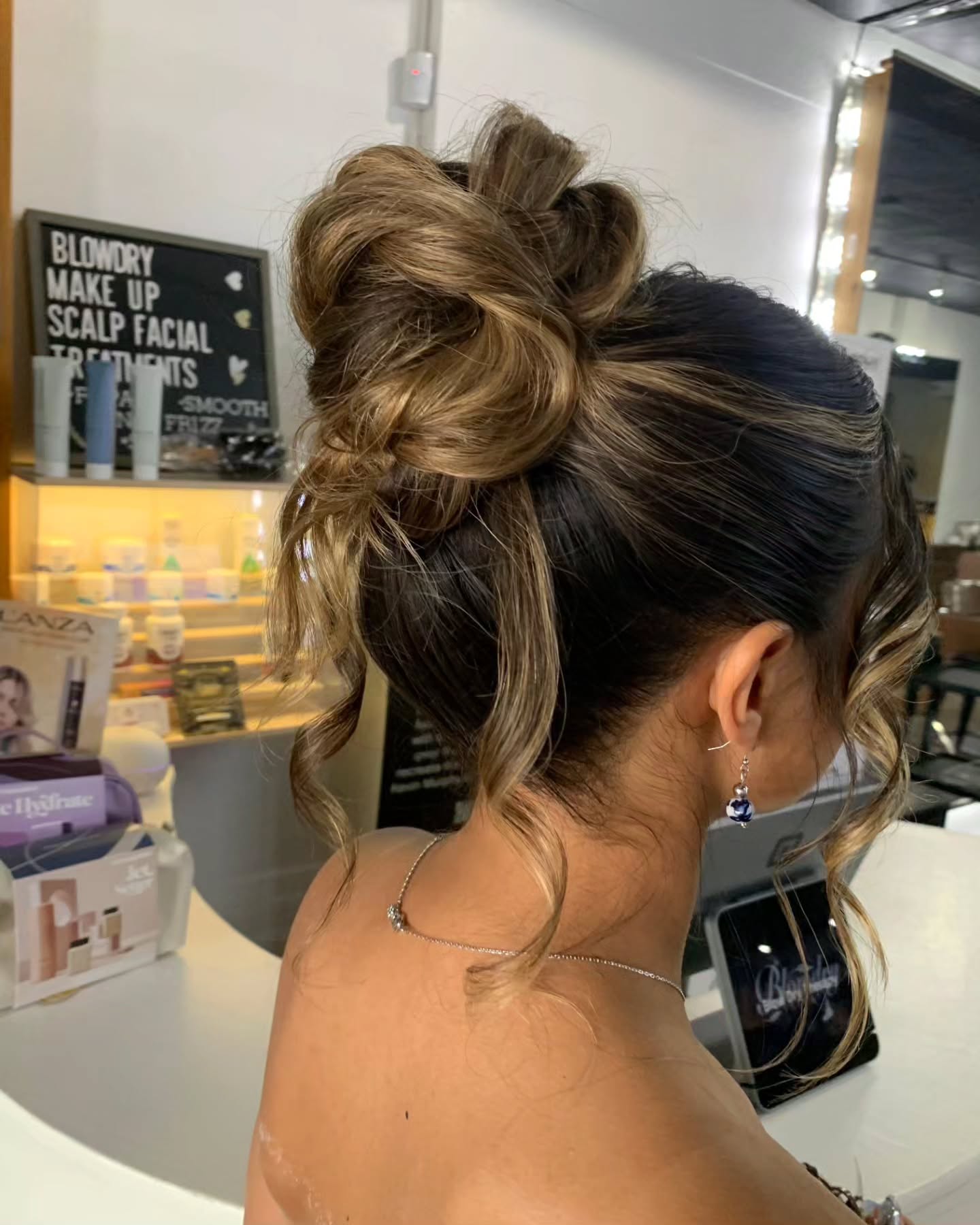 11. Polished Cascade a Prom Memory