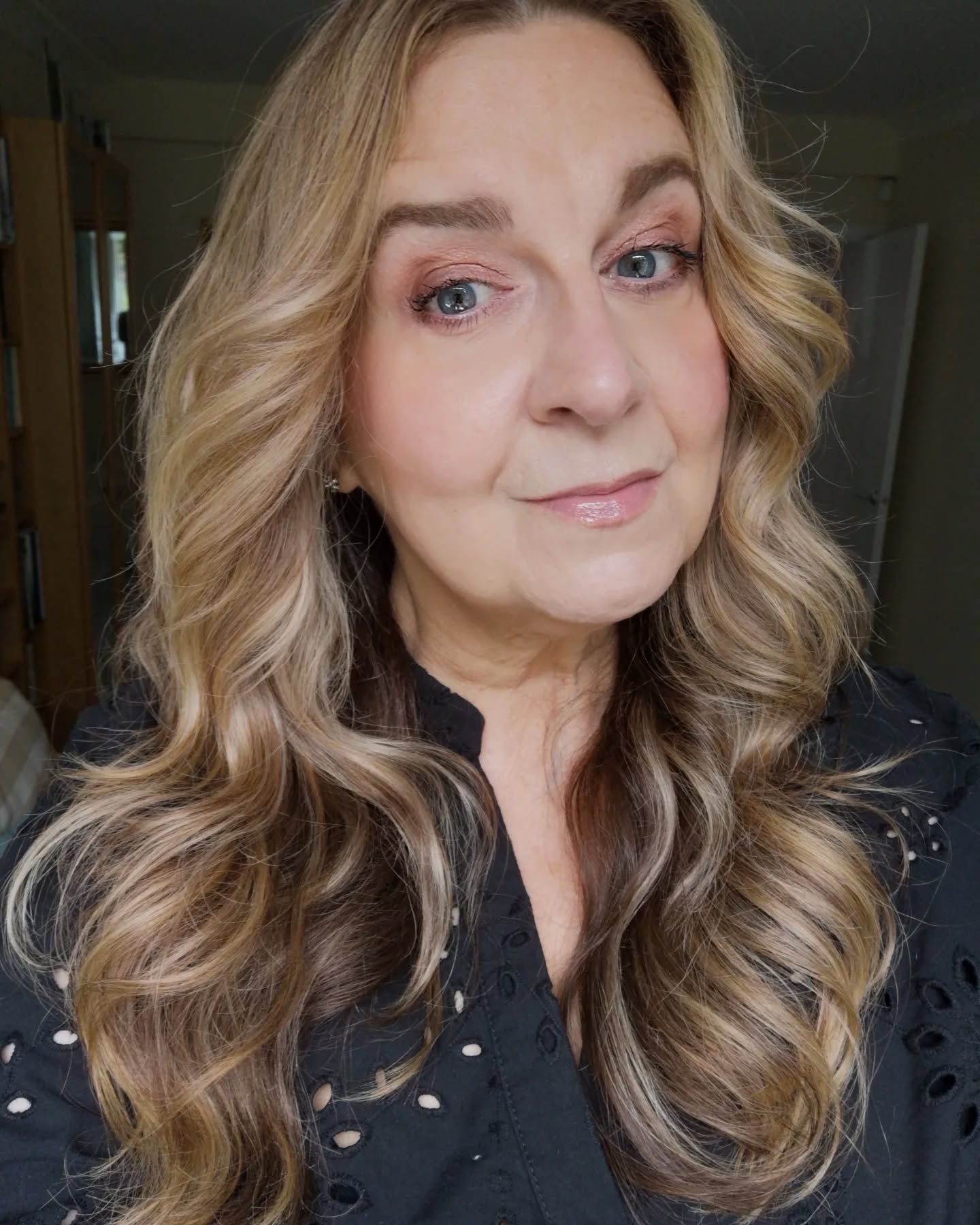 28. Whimsical Waves with a Sun-kissed Flair