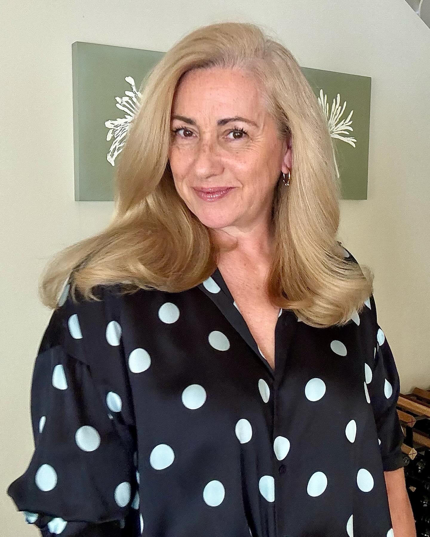 8. Elegantly Effortless: the Vintage Glamour Cut