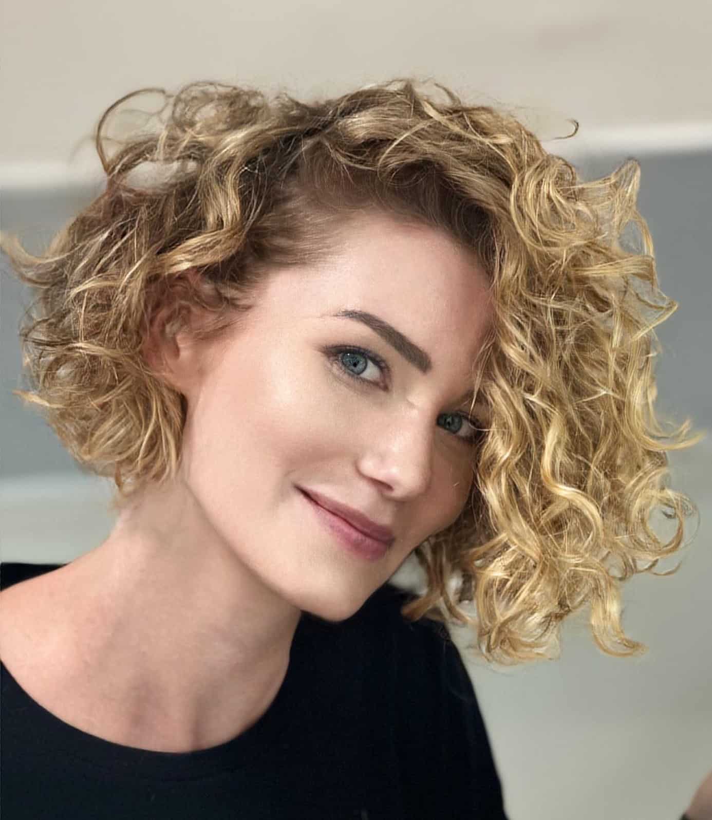 29. Loose, Textured Waves with a Modern Edge