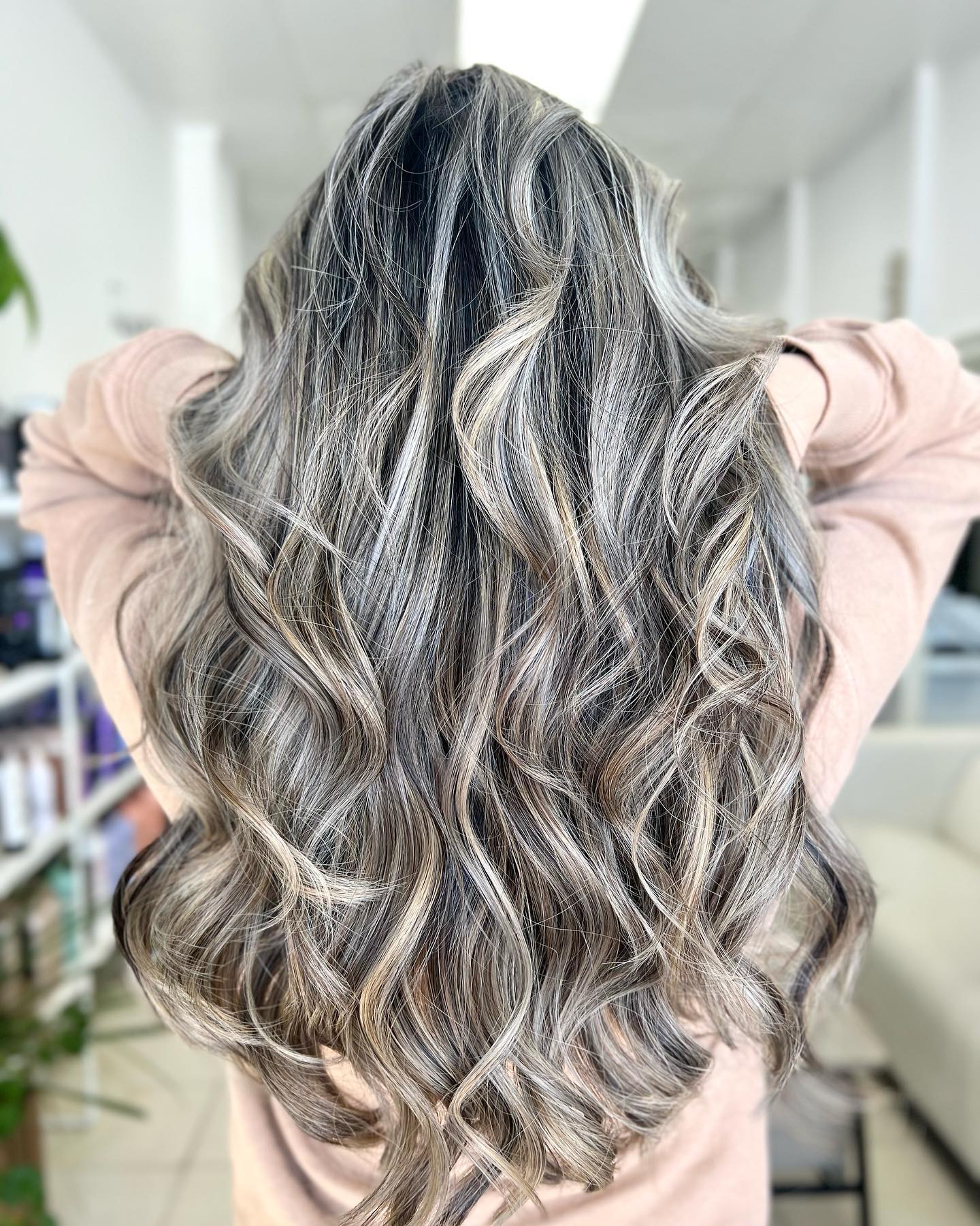 25. Title: Lush Waves with Lightened Highlights