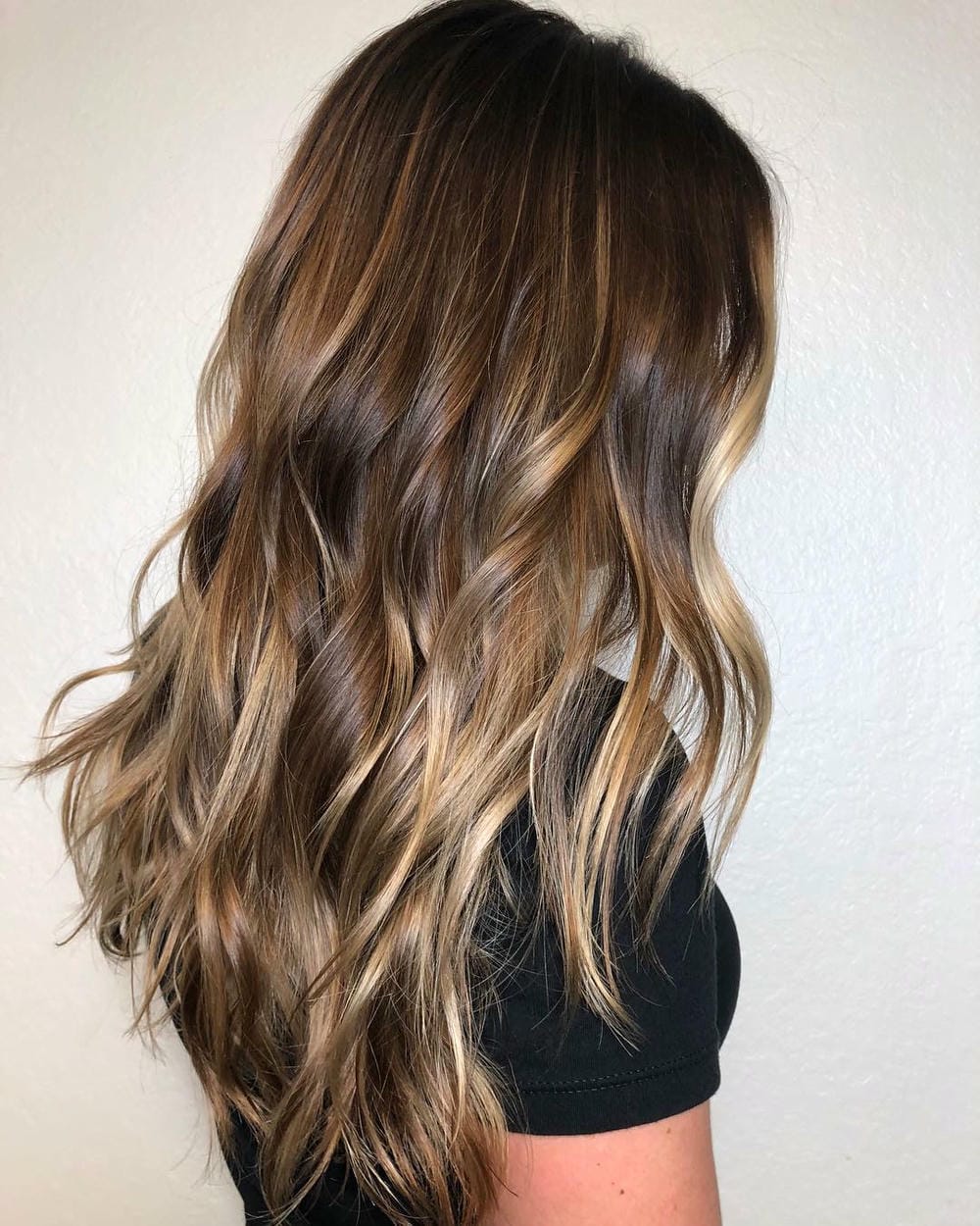 56. Dimensional Light Brown Waves with Golden Highlights