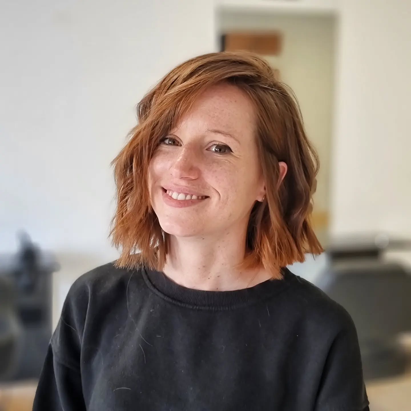 68. Textured Short Wavy Lob