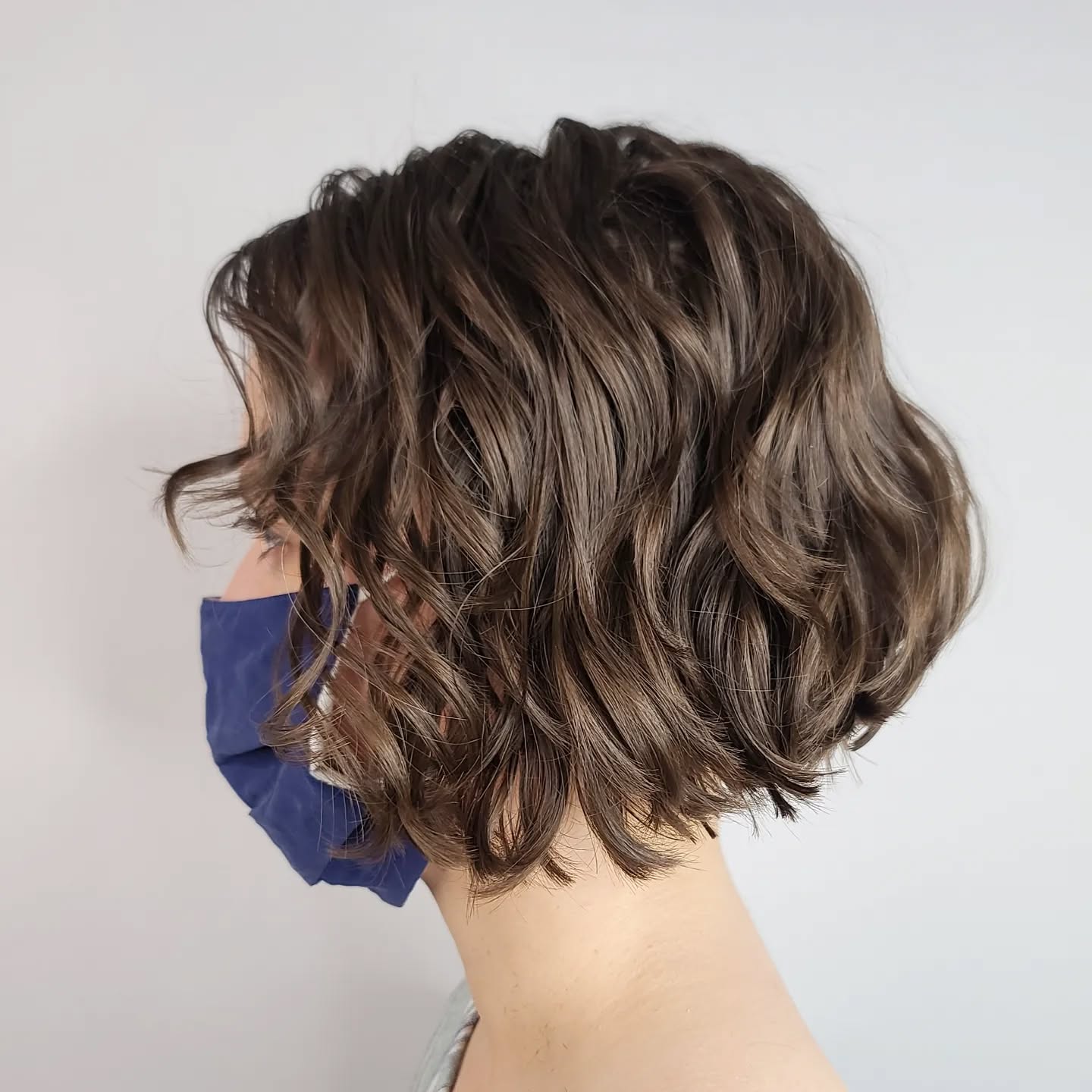18. Soft Textured Wavy Bob