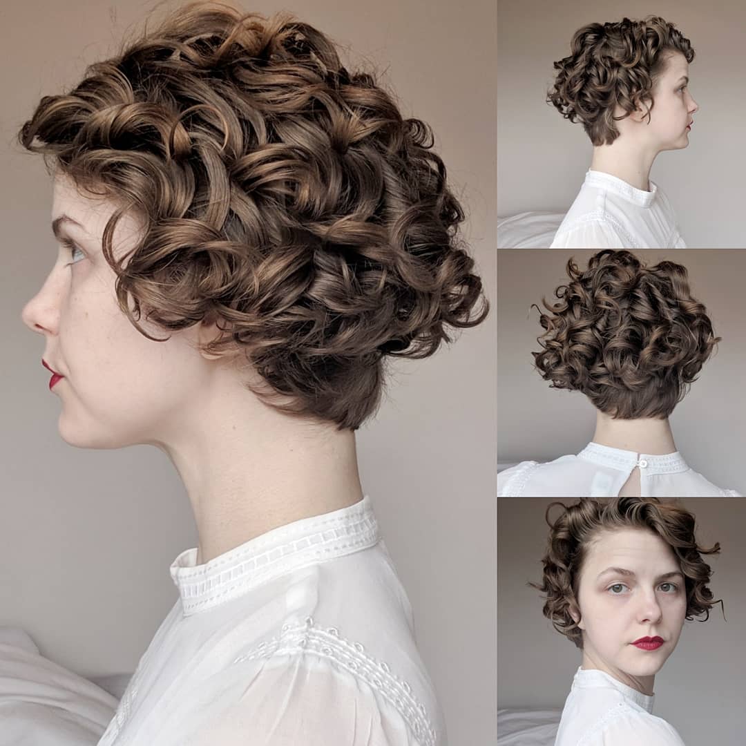 27. Textured Short Curly Bob