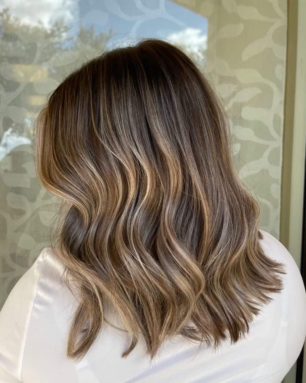 46. Soft Waves with Balanced Highlights and Lowlights