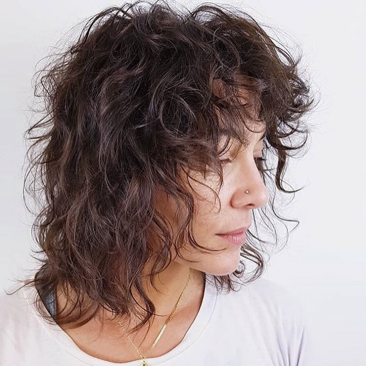 48. Title: Textured Wavy Bob with Natural Volume