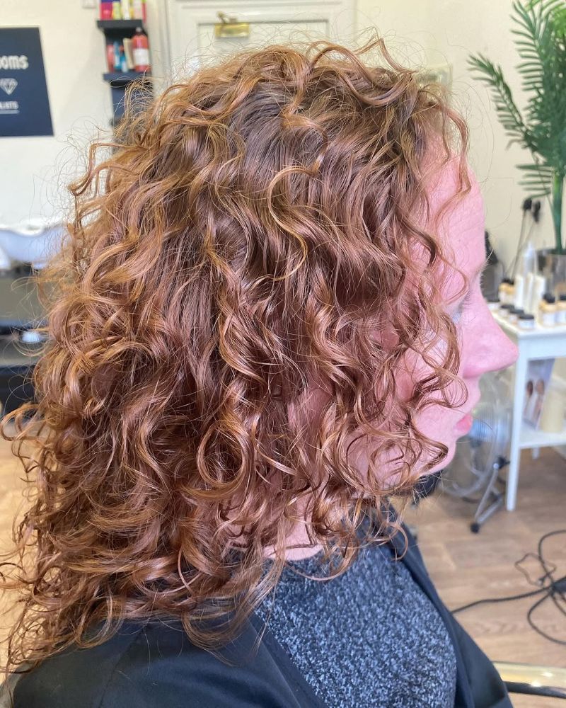 38. Lively Shoulder-Length Ringlets