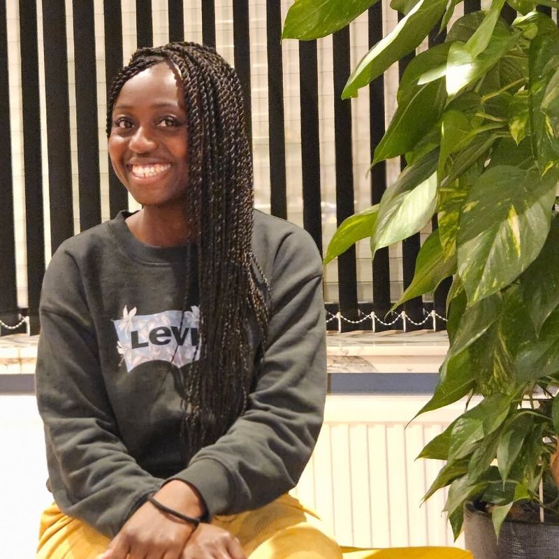 47. Long Rope Twists with a Loose Finish