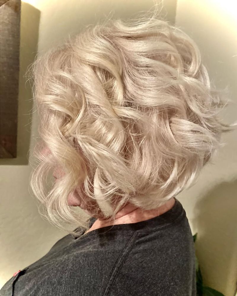 80+ Trendy Stacked Haircuts & Hairstyles You’ll Love