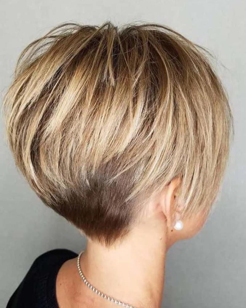 28. Textured Short Choppy Bob