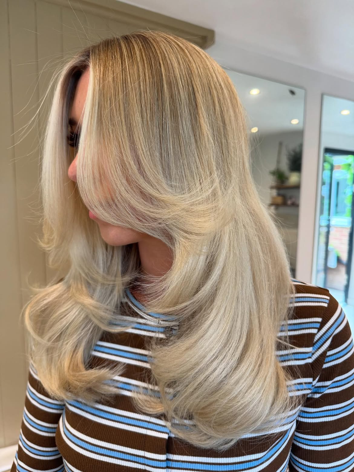 46. 90s Blowout Layers