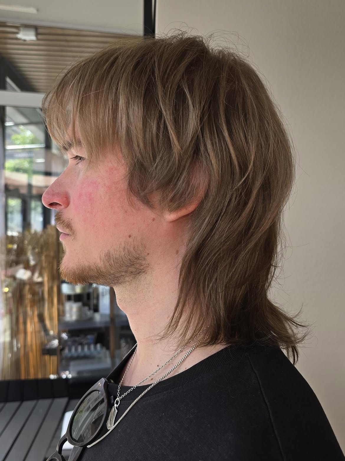 22. Ash Blonde Shaggy Flow