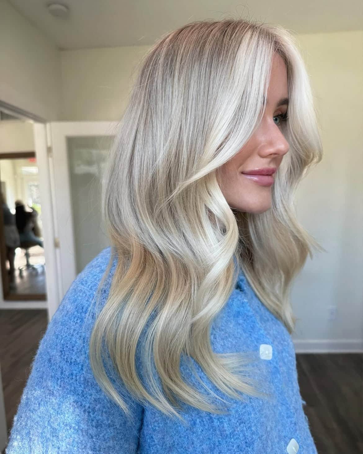 6. Bright Money Piece with Soft Waves