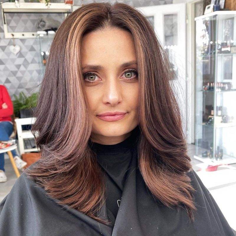 4. Caramel Highlighted Blowout Layers