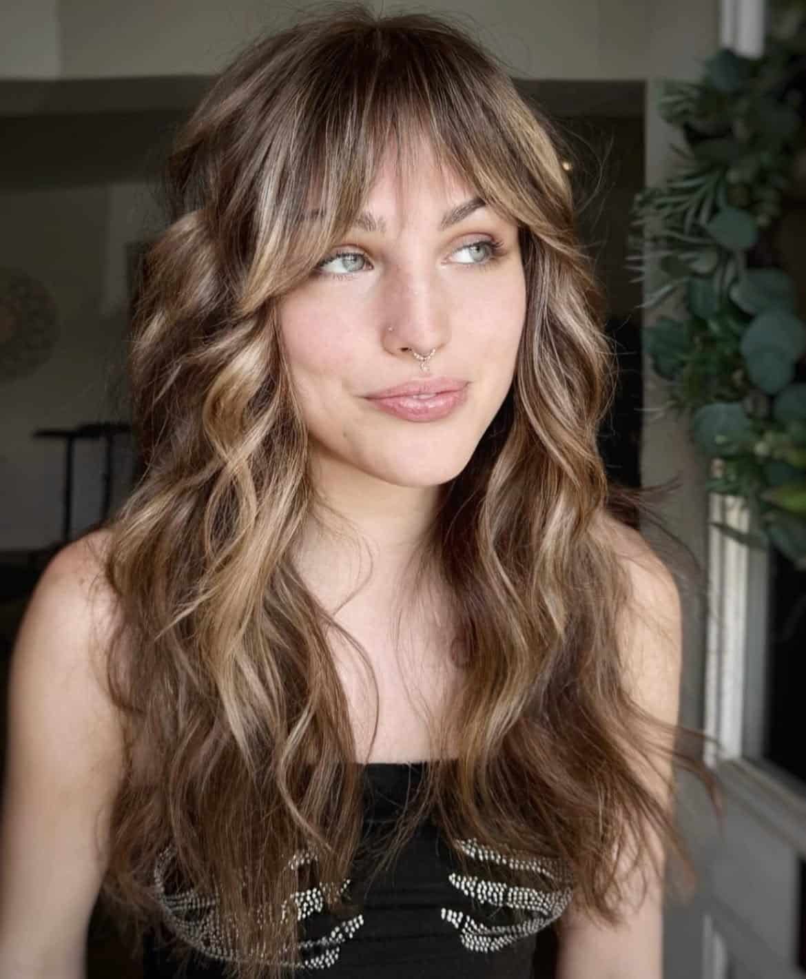 26. Caramel Waves with Bottleneck Bangs