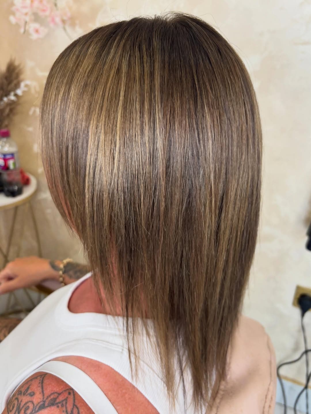 43. Chestnut Base with Fine Honey Highlights
