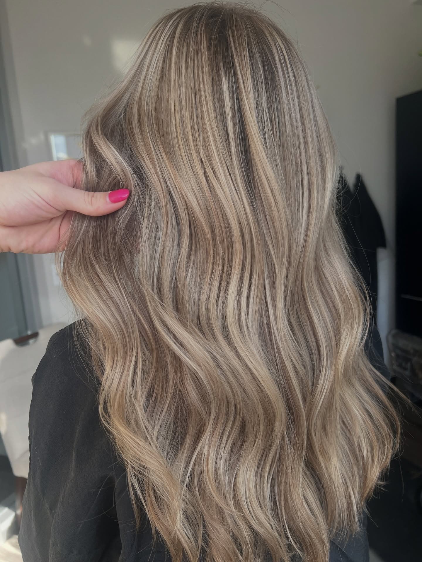 9. Cool-Toned Foil Highlights
