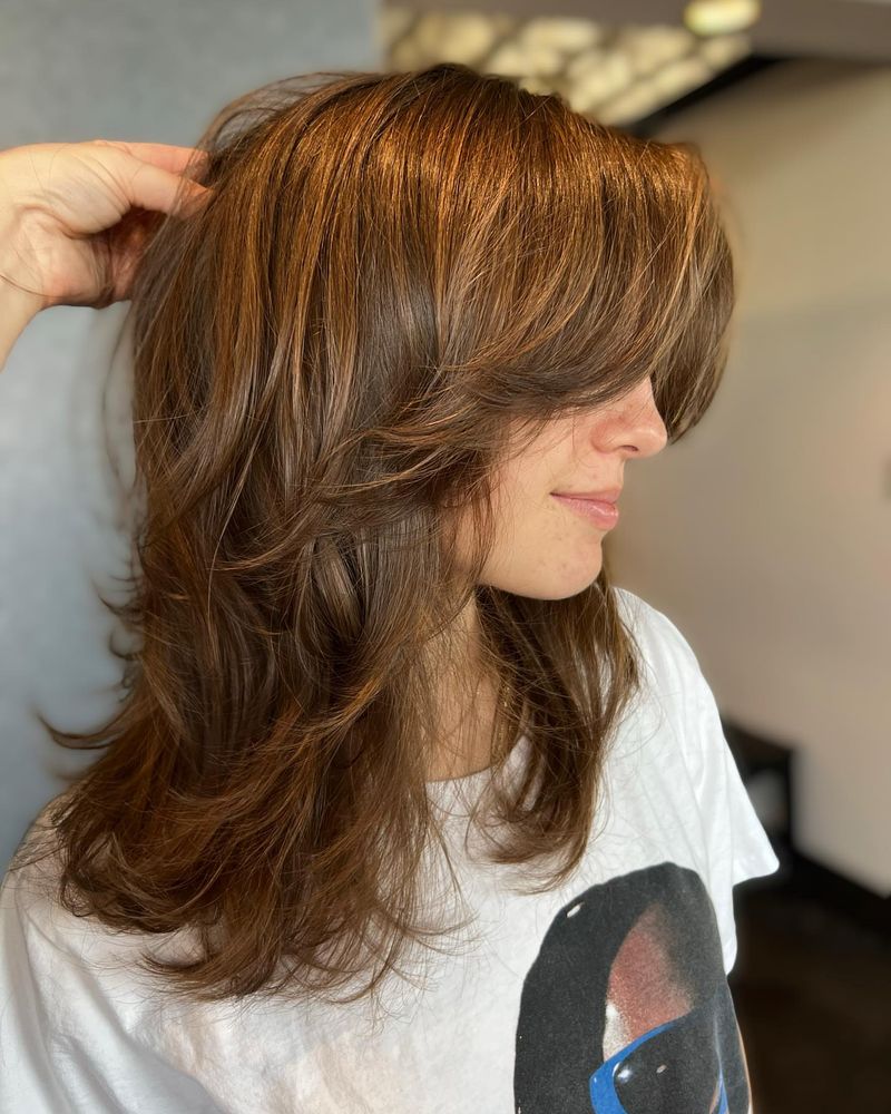 62 Butterfly Haircut Ideas for Voluminous Layers Worth Trying