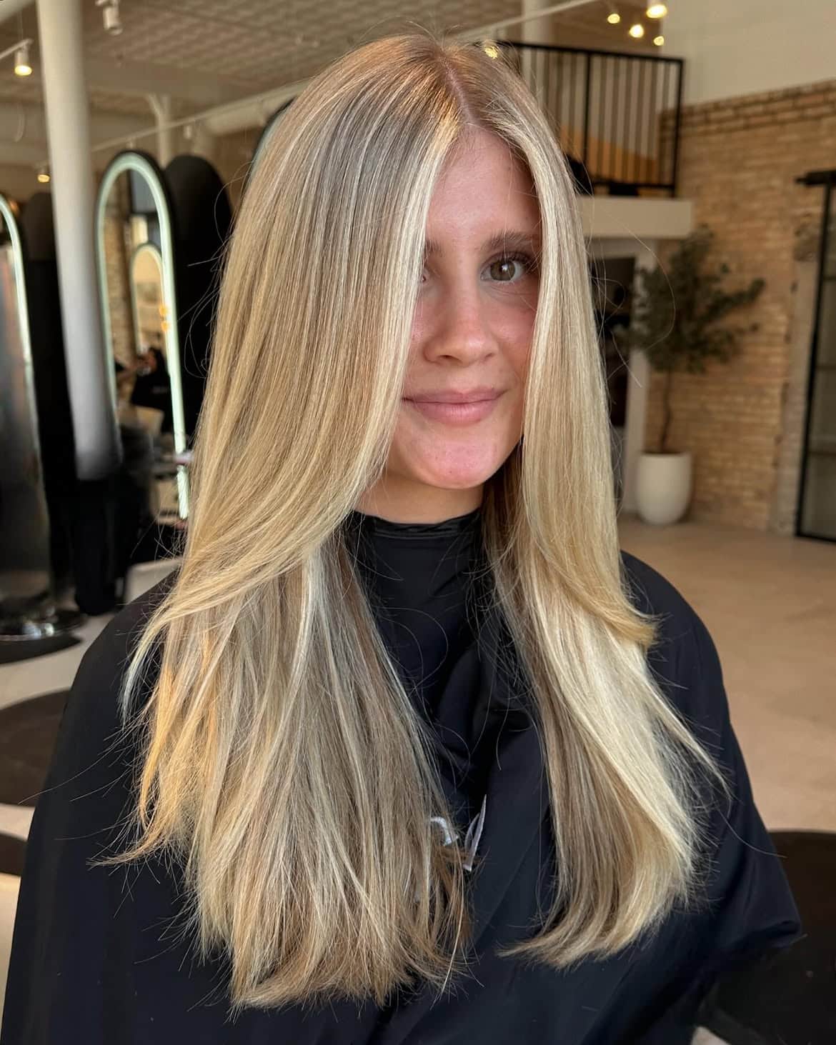 51. Creamy Highlighted Blowout