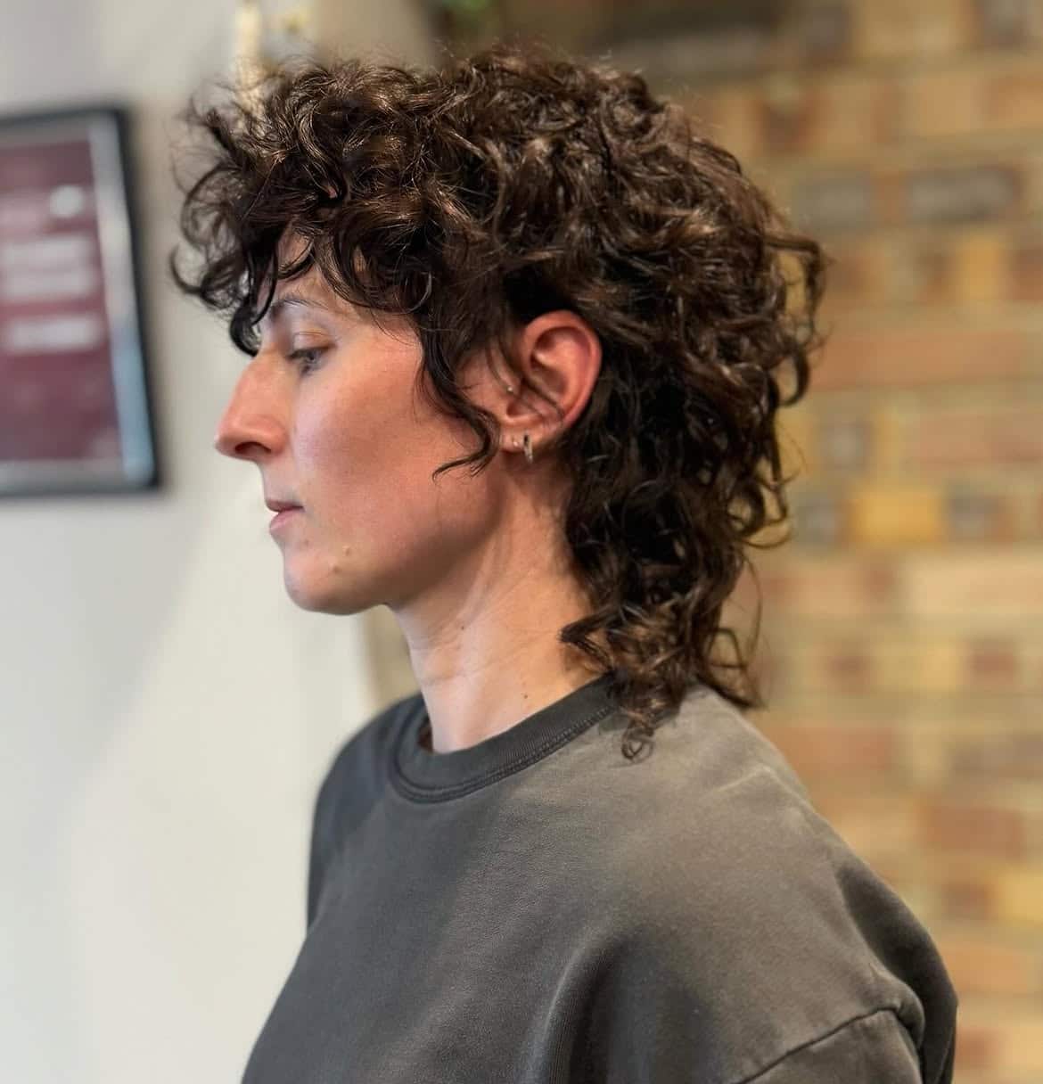 24. Cropped Ringlet Shag