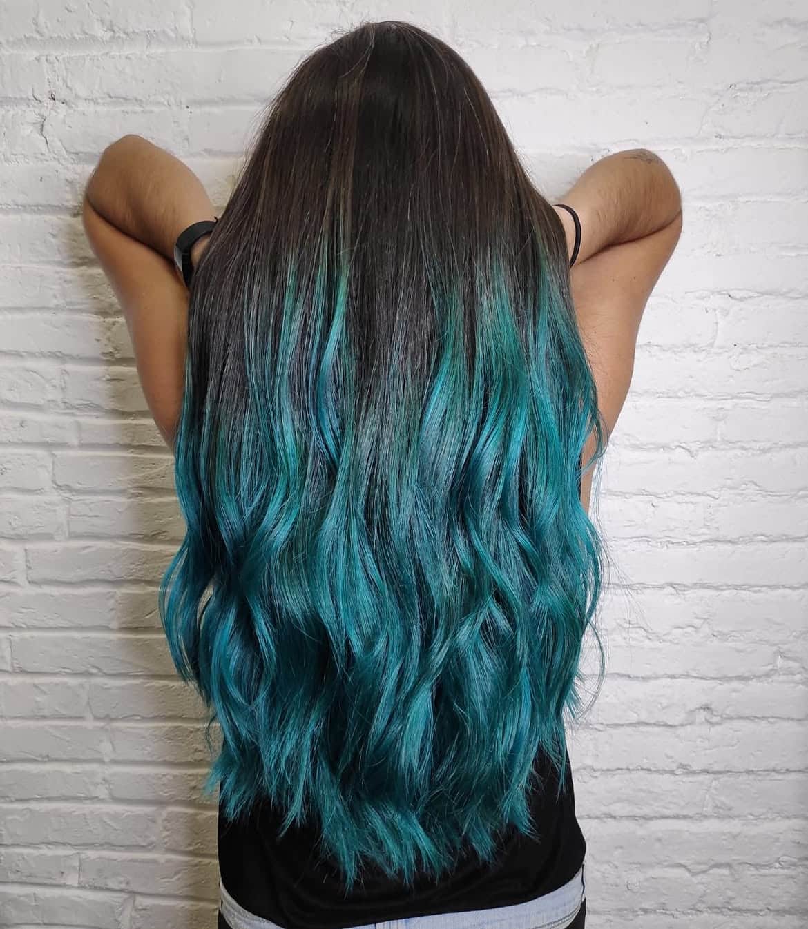 18. Dark Roots to Teal Waves