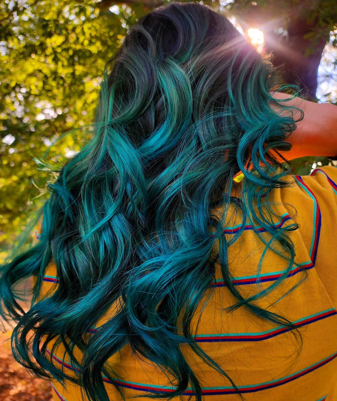 30. Deep Sea Ombre Waves