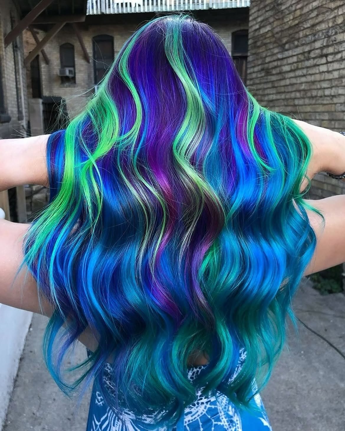 32. Deep Sea Violet and Neon Kelp Waves