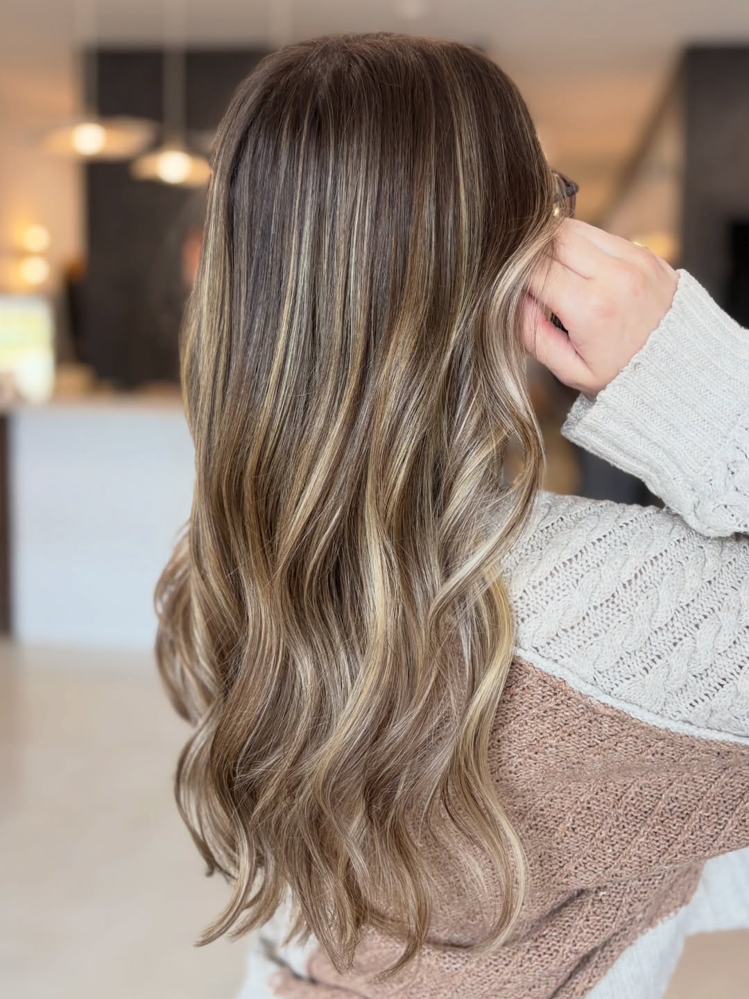 18. Dimensional Honey Highlights
