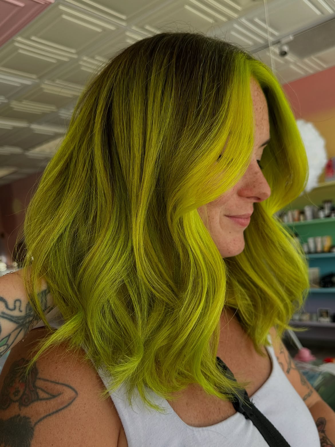 17. Electric Mint Lob with Shadow Roots