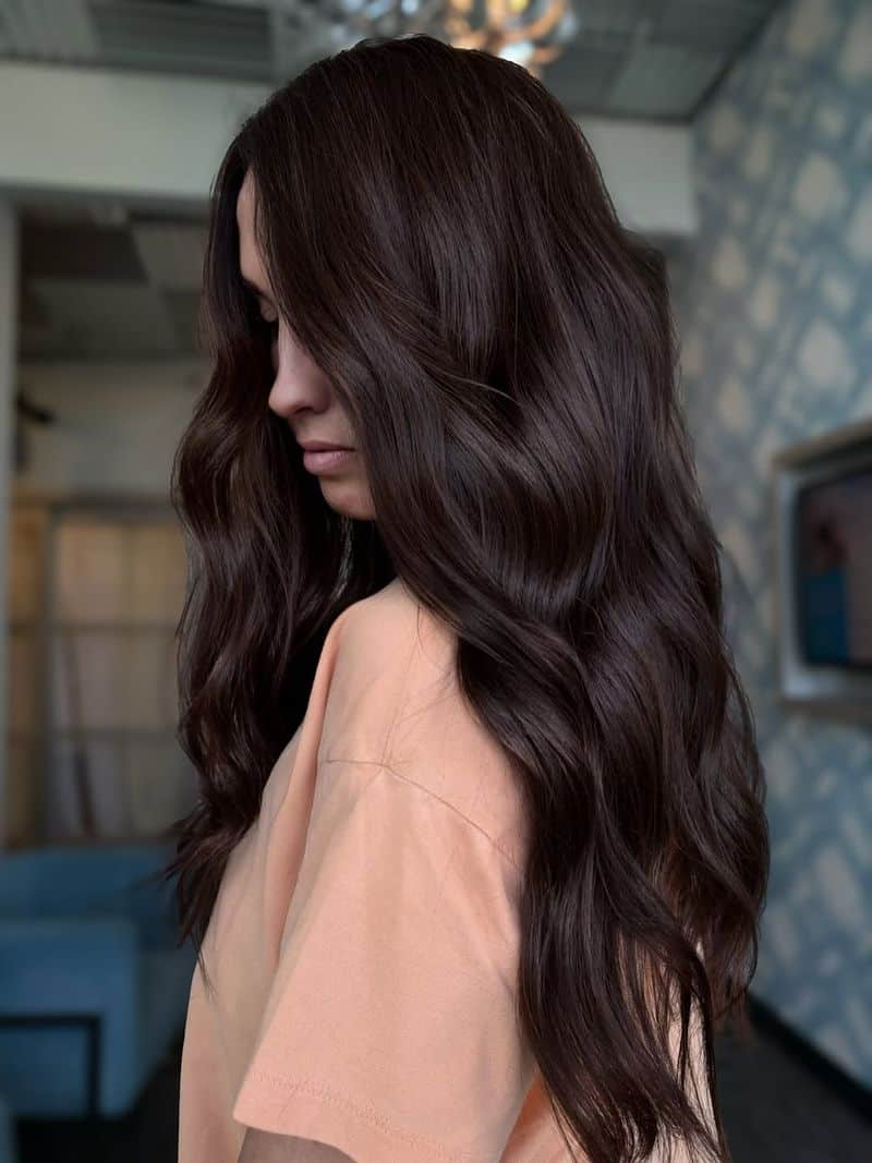26. Espresso Waves with Soft Face-Framing Layers