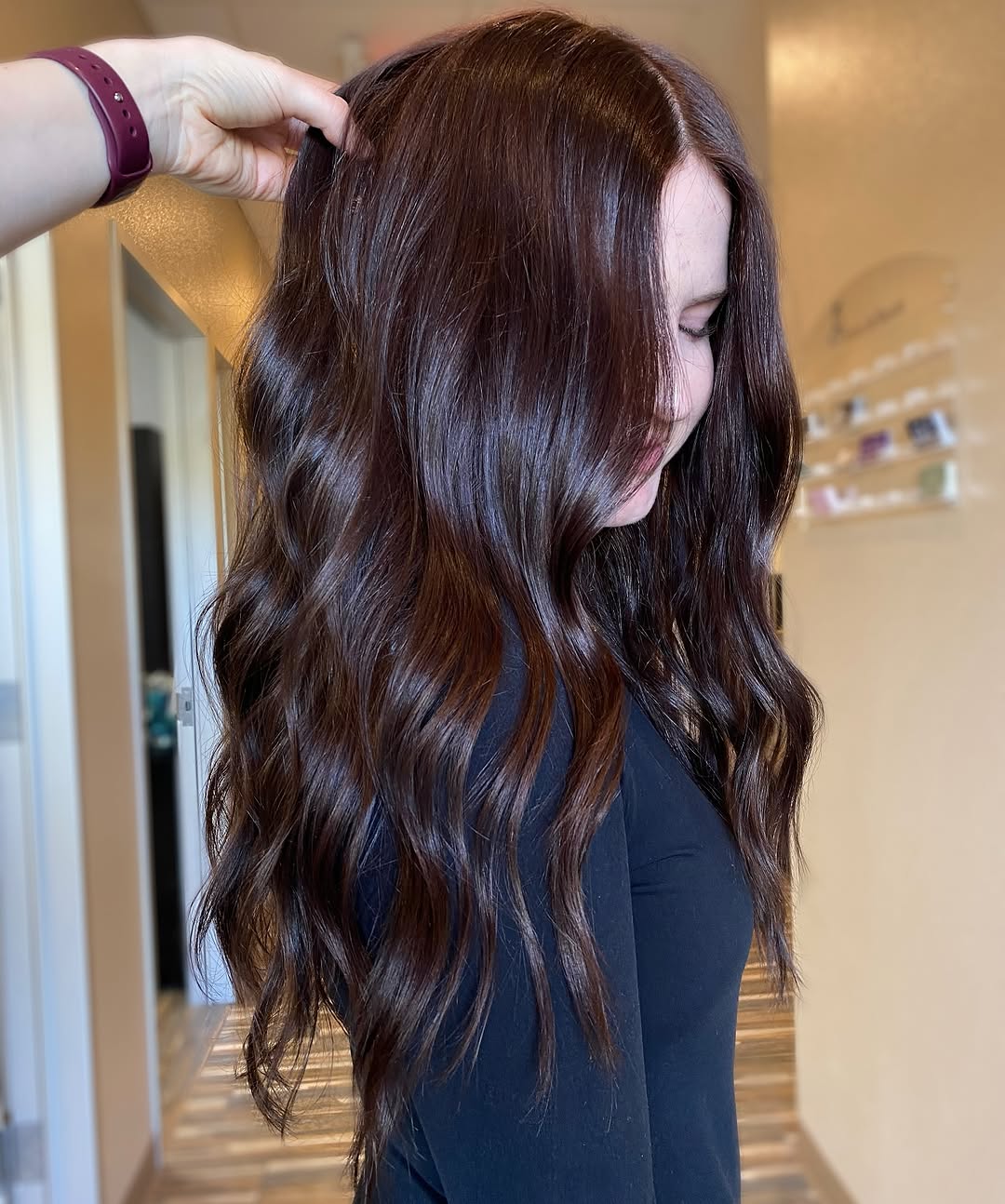 57. Glossy Espresso Waves