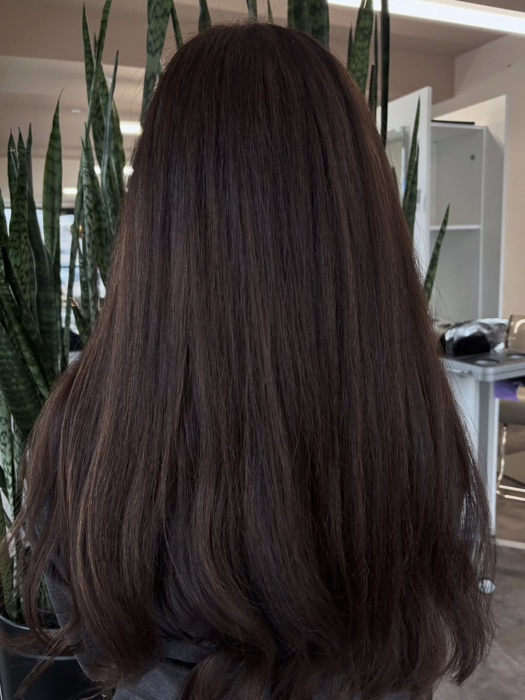 20. Glossy Long Layers
