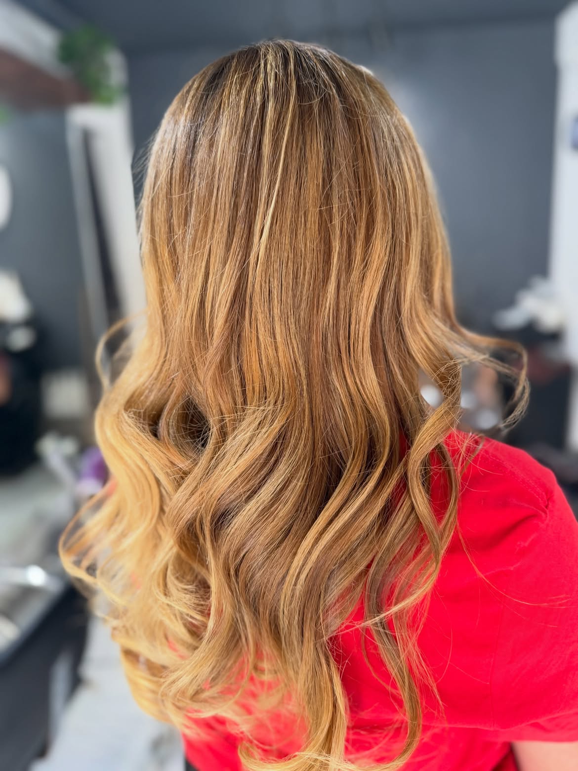 2. Honey Balayage Waves