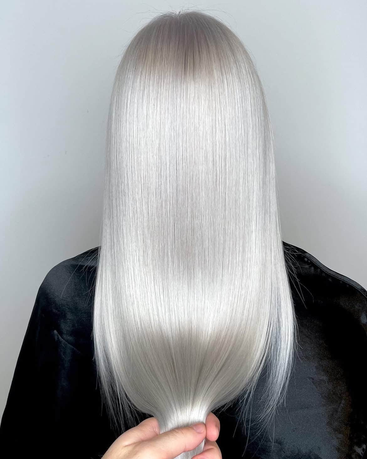 2. Icy Silver Liquid Lengths