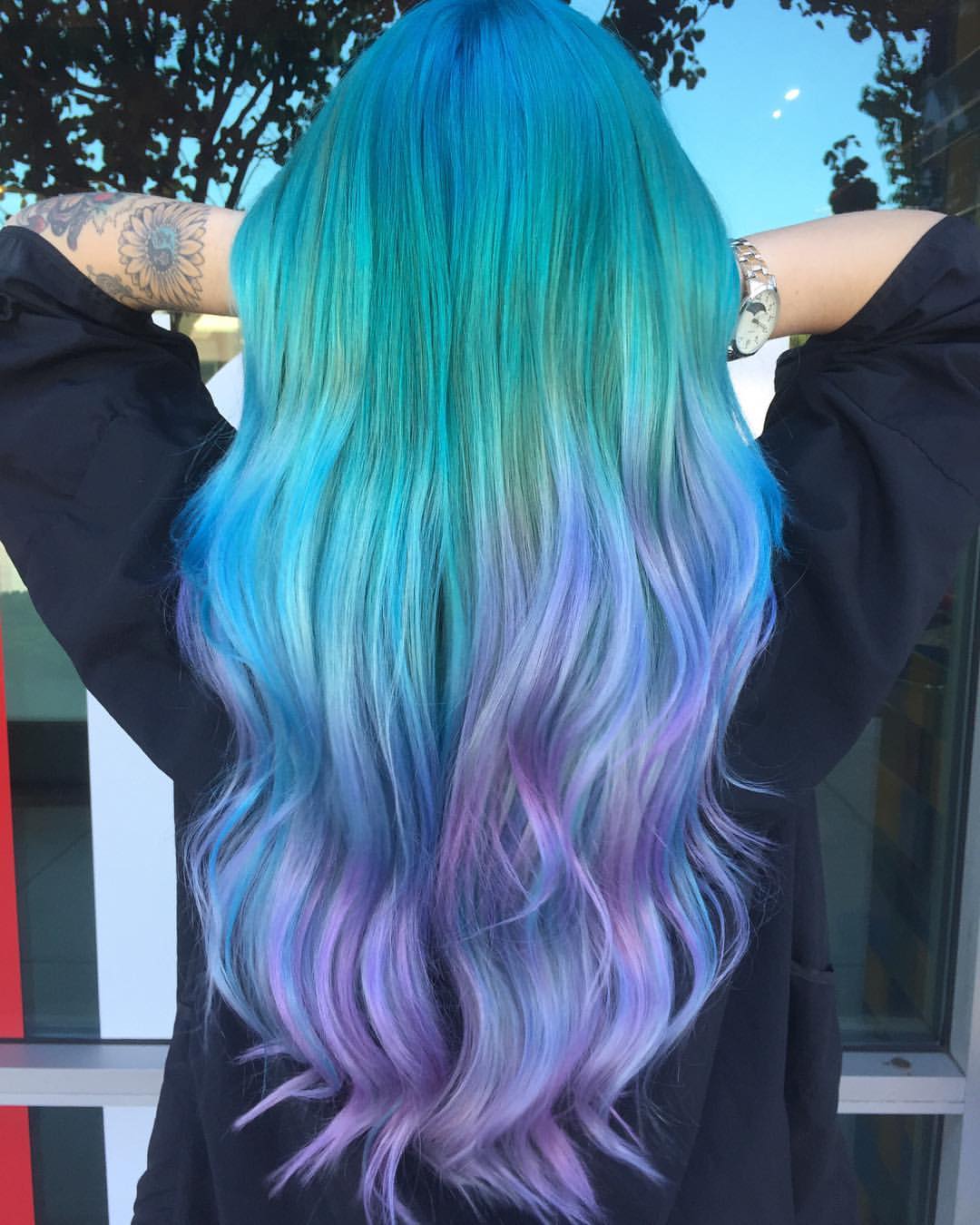 26. Mermaid Fade Long Waves