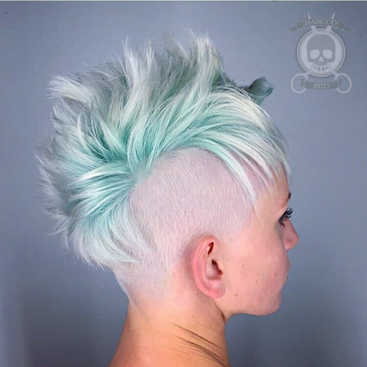 20. Mint Frost Undercut Mohawk
