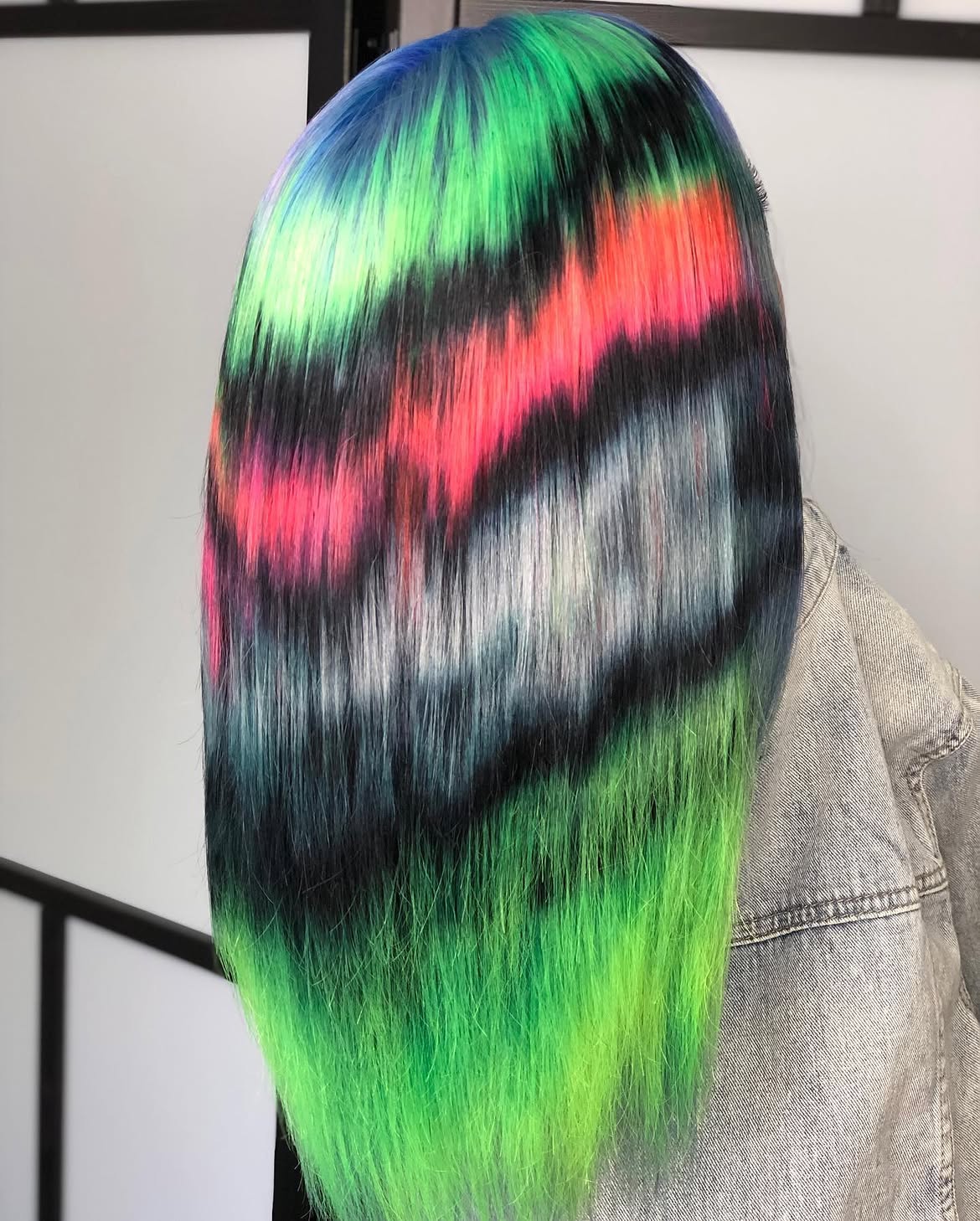 2. Neon Wave Vibes