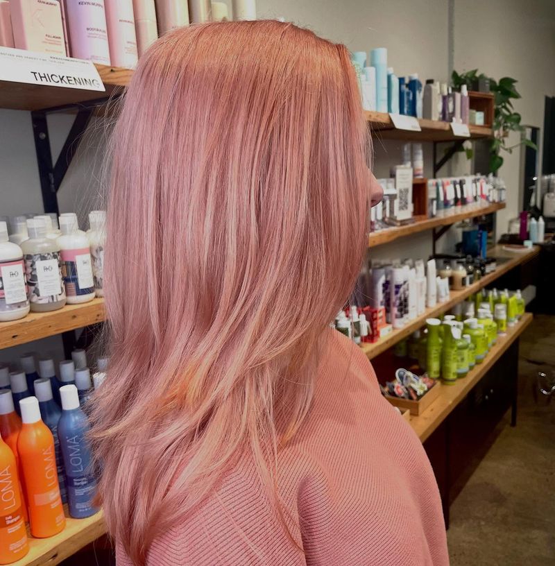 13. Peachy Champagne Lob