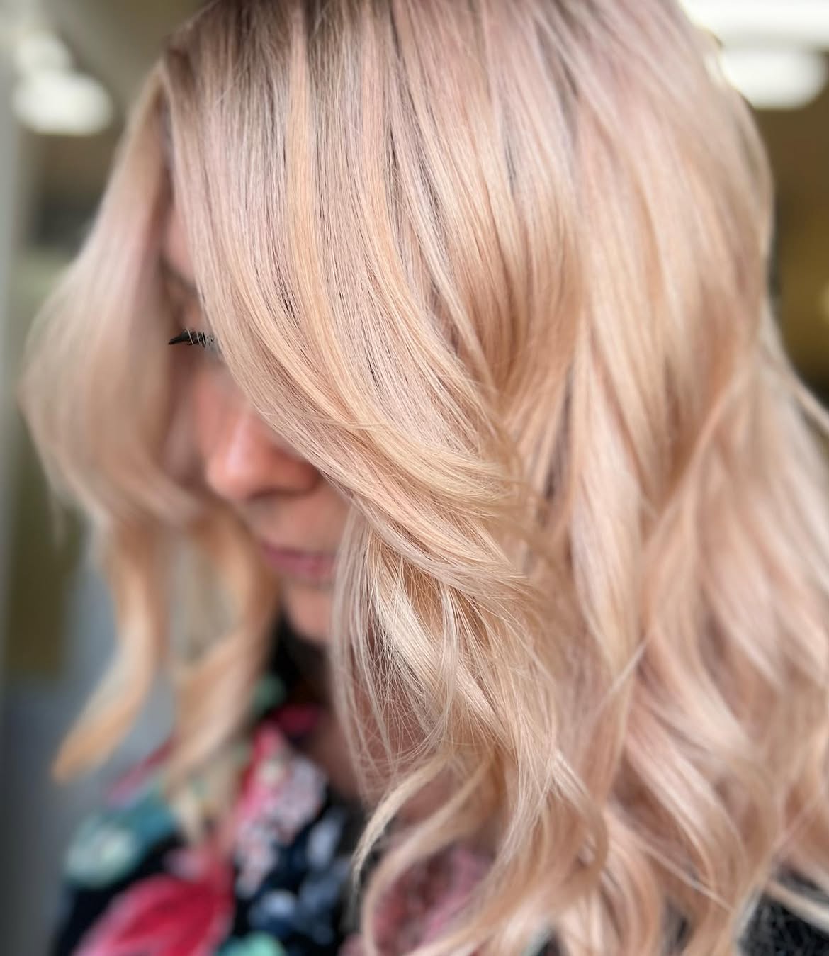 26. Peachy Champagne Waves